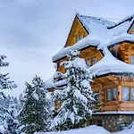 Tarasowka Resort *