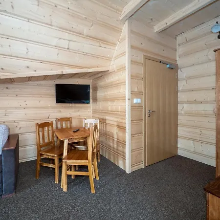 Tarasówka Resort Ciche Małe