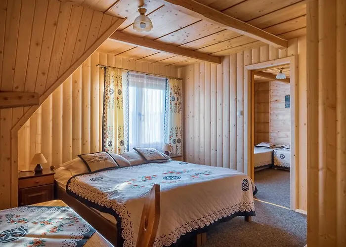 Tarasówka Ośrodek wypoczynkowy *